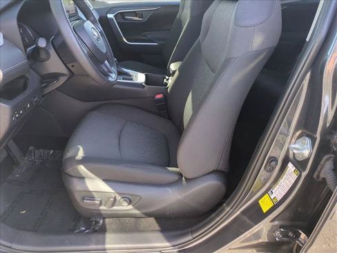 Used 2024 Toyota RAV4 XLE w/ Convenience Package AWD/4WD image 16
