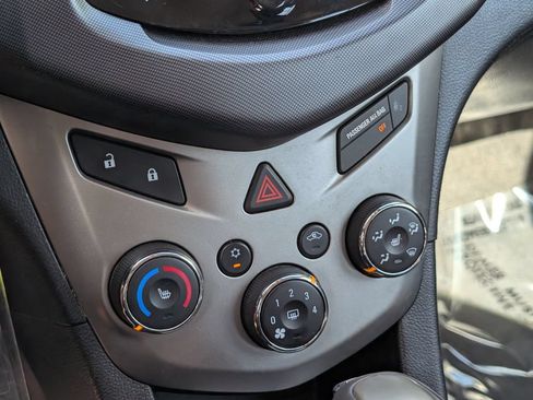 Used 2013 Chevrolet Sonic LTZ FWD image 17