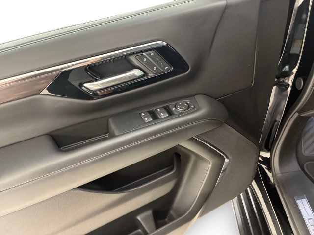 Certified 2025 Chevrolet Tahoe LT AWD/4WD image 13