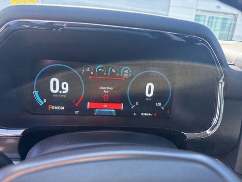 Used 2023 Ford F150 Lariat w/ Equipment Group 502A High image 13