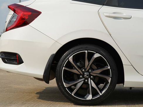 Used 2021 Honda Civic Sport image 18