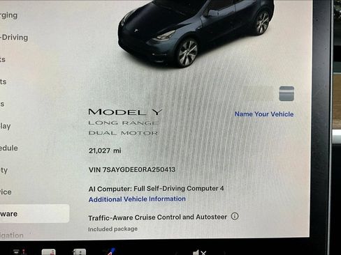 Used 2024 Tesla Model Y Long Range AWD/4WD image 13