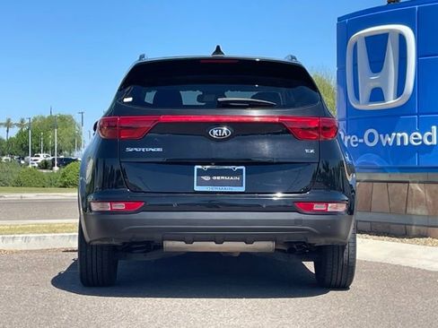 Used 2018 Kia Sportage EX w/ EX Technology Package image 7
