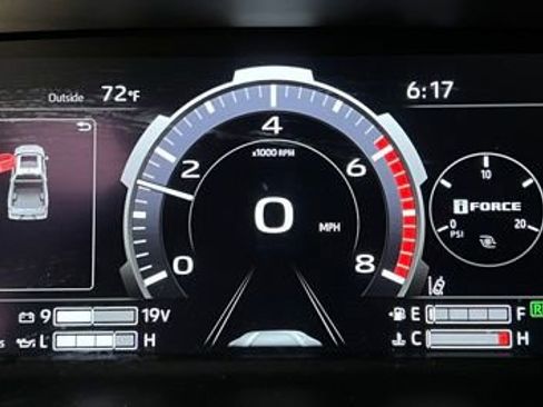 Used 2025 Toyota Tundra Limited w/ TRD Off-Road Package AWD/4WD image 26