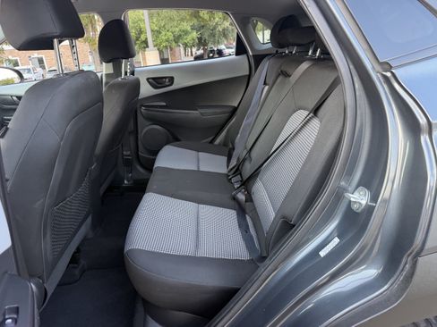 Used 2021 Hyundai Kona SEL FWD image 20
