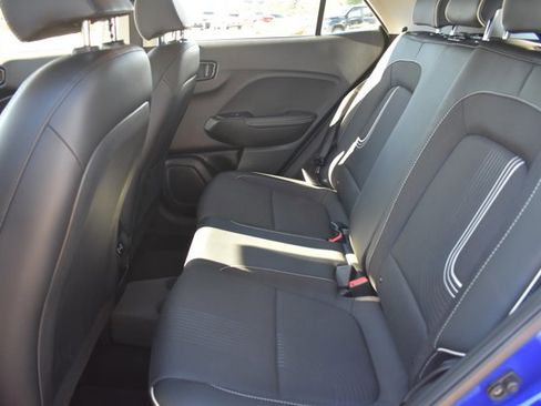 Used 2024 Hyundai Venue Limited image 13