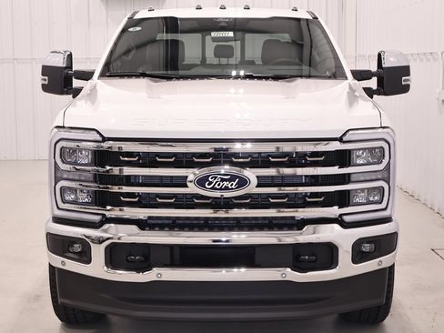 New 2027 Ford F350 King Ranch w/ Chrome Package AWD/4WD image 4