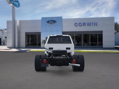 New 2026 Ford F550 4x4 Regular Cab Super Duty image 5