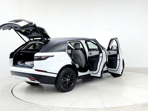 New 2025 Land Rover Range Rover Velar Dynamic SE image 11