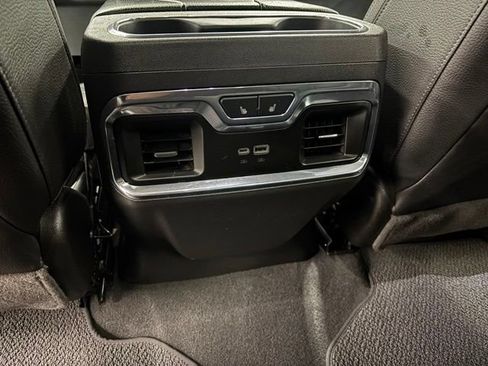 Used 2024 GMC Sierra 1500 Denali w/ Denali Reserve Package AWD/4WD image 19