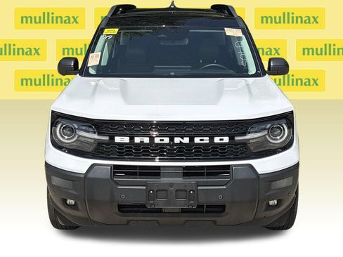 Certified 2025 Ford Bronco Sport Outer Banks w/ Outer Banks Tech Package+ AWD/4WD image 15