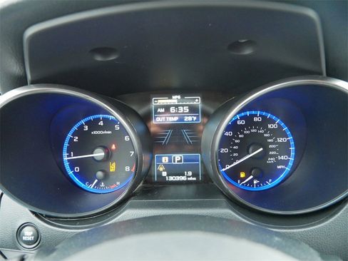 Used 2019 Subaru Outback 2.5i Premium image 24