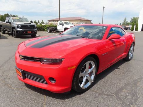 Used 2015 Chevrolet Camaro LT w/ RS Package RWD image 3