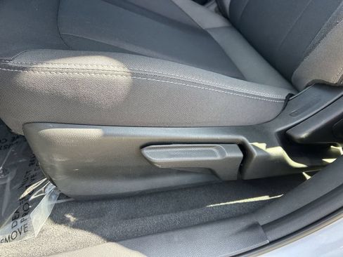 Used 2025 Subaru Impreza 2.0i AWD/4WD image 22