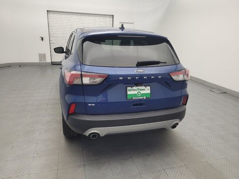 Used 2022 Ford Escape SE FWD image 6