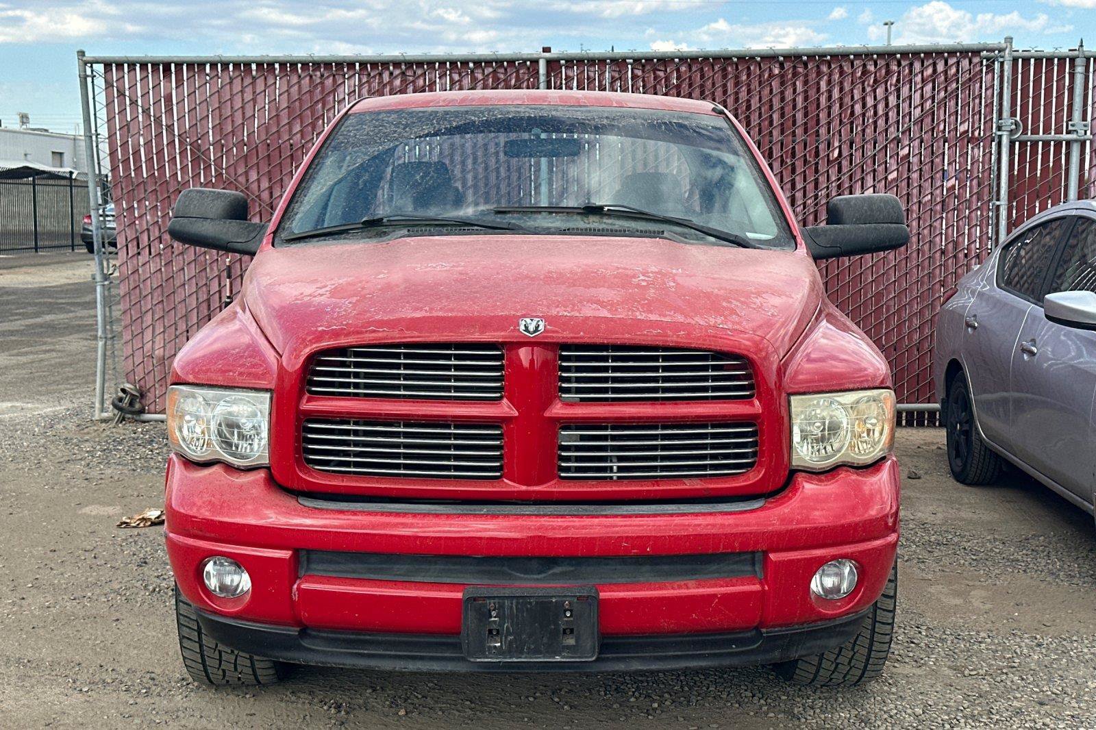 Used 2004 Dodge Ram 1500 Truck SLT w/ Sport Appearance Group RWD image 2