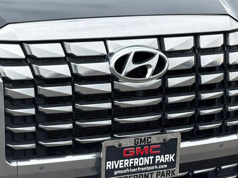 Used 2024 Hyundai Palisade Calligraphy image 43