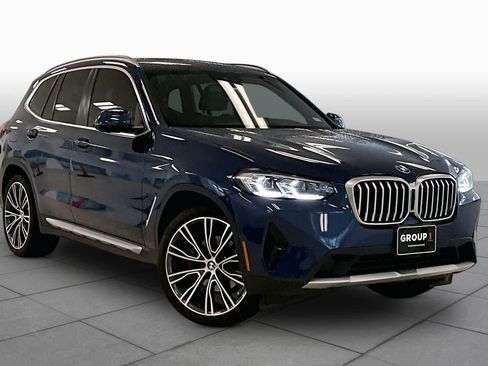 Used 2024 BMW X3 sDrive30i w/ Convenience Package RWD image 2