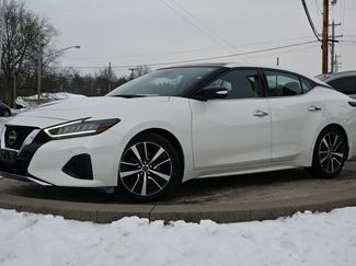 Used 2023 Nissan Maxima SL video 1