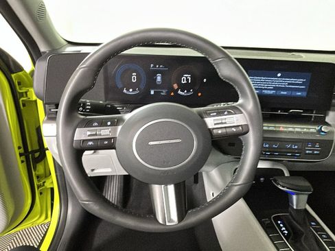 Used 2024 Hyundai Kona SEL FWD image 16
