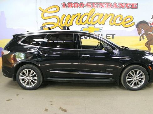 Used 2022 Buick Enclave Avenir w/ Avenir Technology Package AWD/4WD image 1