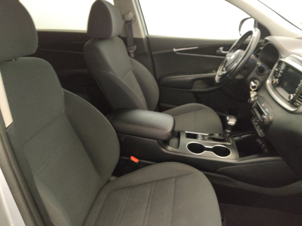 Used 2019 Kia Sorento S AWD/4WD image 21