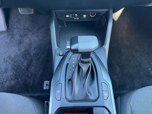Used 2025 Kia K4 LXS image 40
