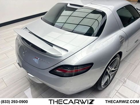 Used 2013 Mercedes-Benz SLS AMG GT Coupe image 28