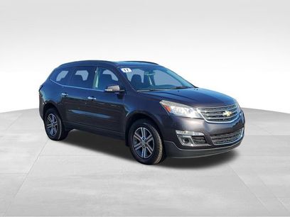 Used 2017 Chevrolet Traverse LT