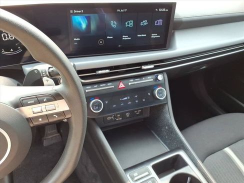 Used 2025 Hyundai Sonata SEL FWD image 33