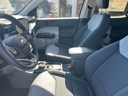 New 2025 Ford Maverick XLT w/ Equipment Group 301A image 22