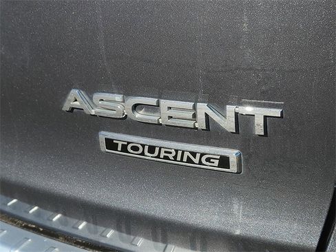 Used 2019 Subaru Ascent Touring w/ Popular Package #3 image 8