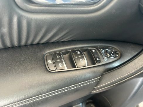 Used 2019 Nissan Armada SL w/ Premium Package AWD/4WD image 19