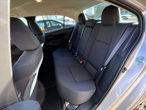 Used 2023 Toyota Corolla LE image 19