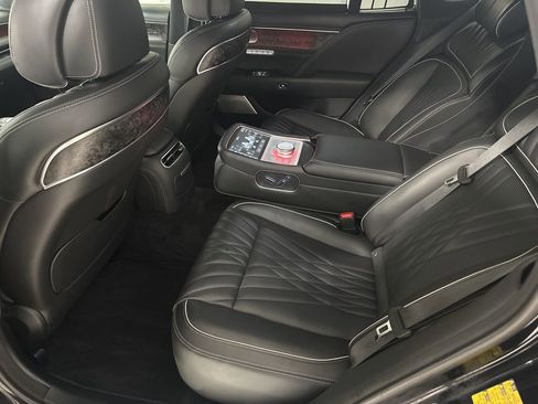 Used 2023 Genesis G90 3.5T image 21
