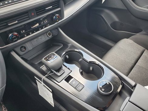 New 2026 Nissan Rogue SV image 11