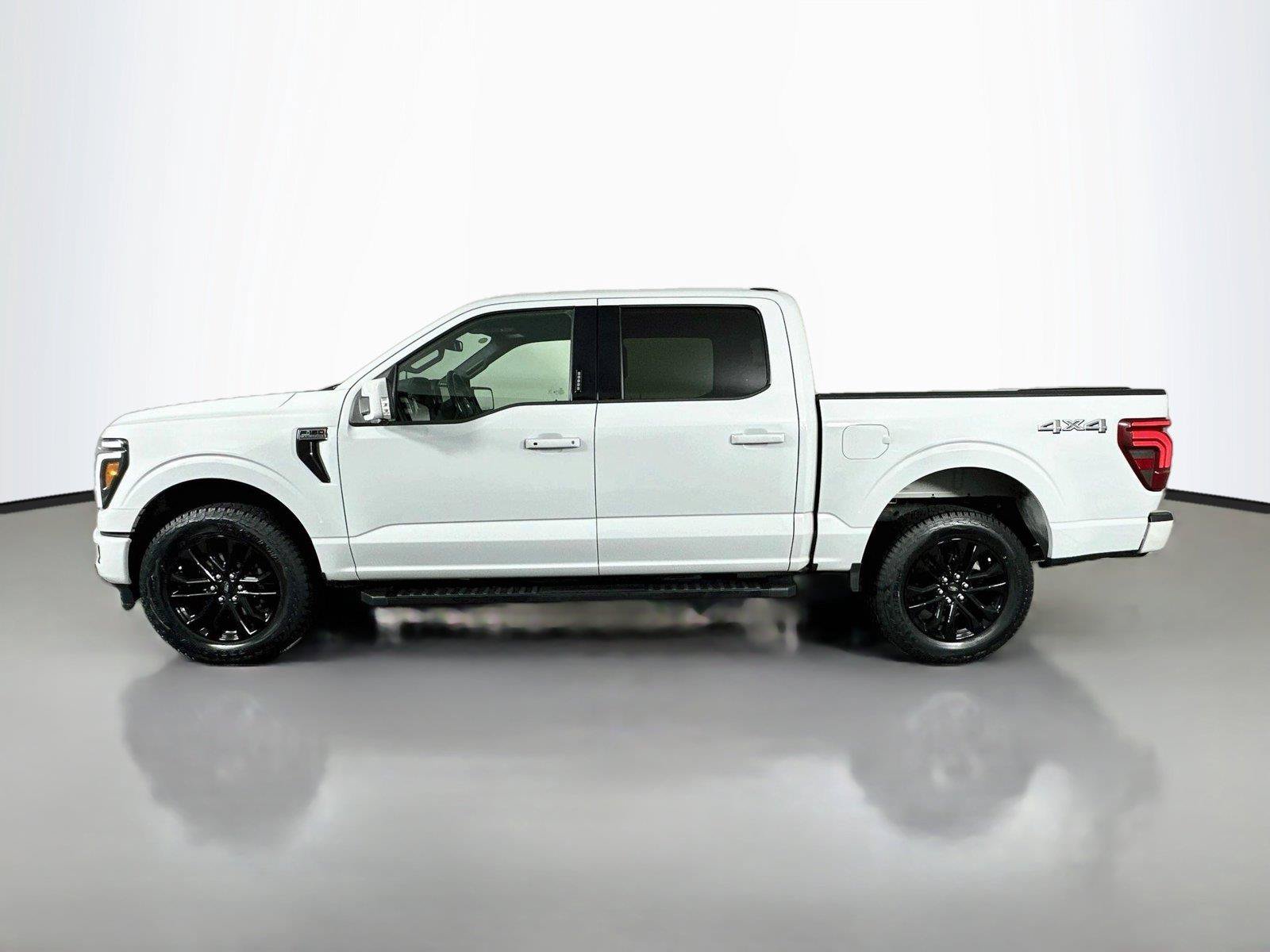 Used 2024 Ford F150 Lariat AWD/4WD image 8
