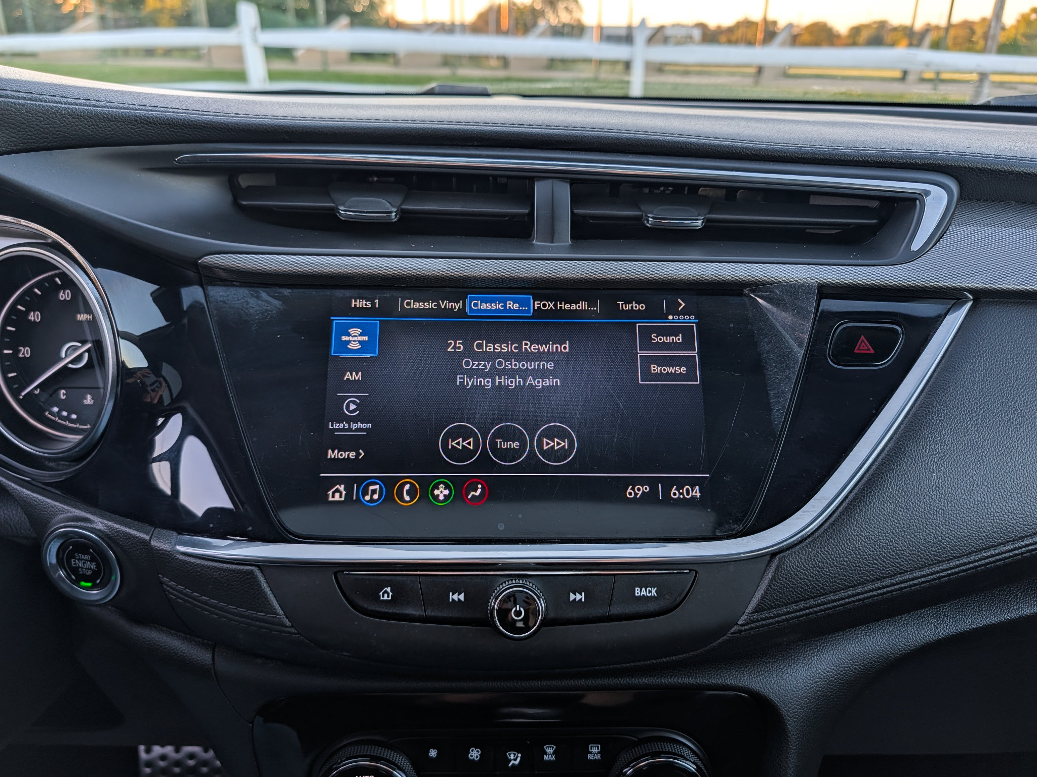Used 2023 Buick Encore GX Select w/ Experience Buick Package FWD image 28