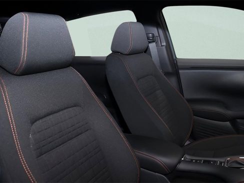 New 2026 Honda HR-V Sport image 10