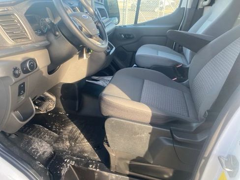 Used 2024 Ford Transit 150 Low Roof w/ Load Area Protection Package image 8