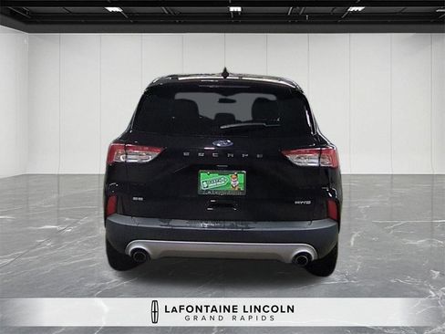 Used 2022 Ford Escape SE w/ Convenience Package image 5