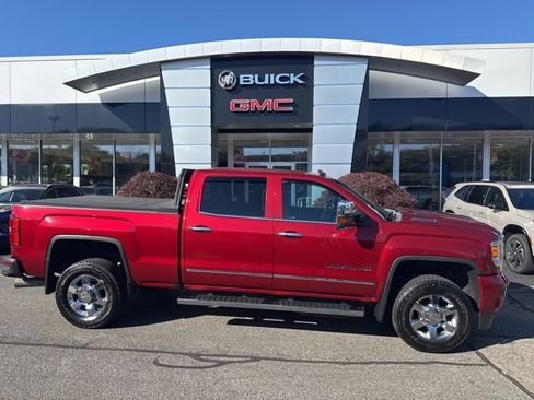 Used 2018 GMC Sierra 3500 Denali w/ Duramax Plus Package image 38