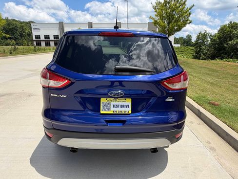 Used 2016 Ford Escape SE AWD/4WD image 6