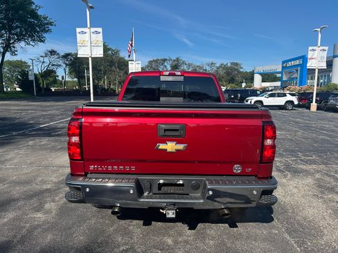 Used 2018 Chevrolet Silverado 1500 LT w/ All Star Edition AWD/4WD image 6