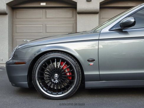 Used 2003 Jaguar S-TYPE R image 4