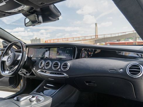 Used 2015 Mercedes-Benz S 63 AMG 4MATIC Coupe image 21
