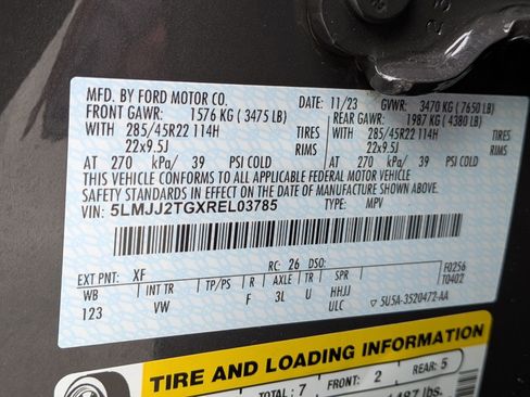 Certified 2024 Lincoln Navigator Black Label image 17