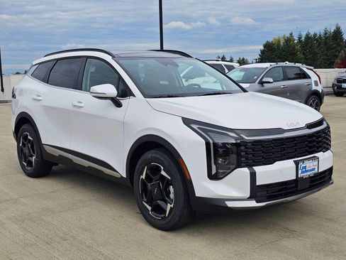 New 2026 Kia Sportage EX w/ EX Panorama Roof Package image 3