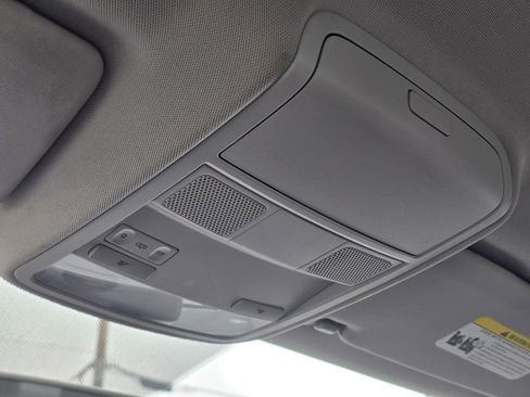 Used 2015 Volkswagen Jetta S image 29