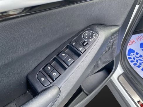 Certified 2023 Kia Seltos S image 29